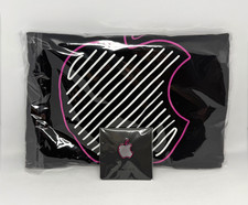 Apple Shinjuku Grand Opening Exclusive T-Shirt(M) + Pin Badge Set Japan picture