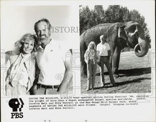 1986 Press Photo Loretta Swit and Mike Farrell Host 