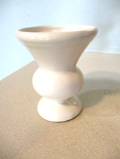 stunning art deco Haeger cream vase curvy ceramic 4.25 x 3 .5''  vintage vase picture