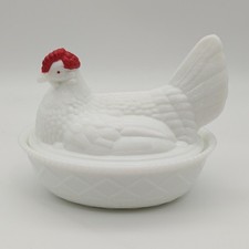 Large Vintage Westmoreland Milk Glass Hen on Nest 7” Candy Dish Chicken Bird picture