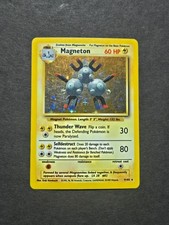 Pokemon MAGNETON 9/102 - BASE SET UNLIMITED HOLO RARE - MP/LP picture