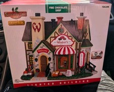 WINDSOR'S FINE CHOCOLATE SHOP New LEMAX CHRISTMAS VILLAGE TOWN Building RARE NIB picture