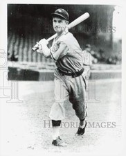 Press Photo St. Louis Browns baseball player George McQuinn - lrs27637 picture