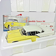 DANBURY MINT / ACME 1957 OLDSMOBILE SUPER 88 NEW IN BOX 1:18 NB. ED. #1947 SHARP picture