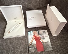 Montblanc Muses Marilyn Monroe Special Edition Pearl Ballpoint Pen - 117886 picture