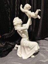 Vintage Norcrest Japan Porcelain Figurine Mother’s Darling White Glazed Mom Baby picture