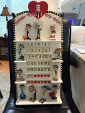 BETTY BOOP Boopin' Through The Year Danbury Mint 12 Figurine Wall Calendar -READ picture