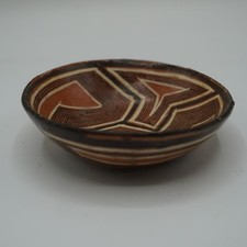 Handmade Peruvian Folk Art Pottery Bowl Signed Leticia Malaver 4