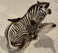 FRANKLIN MINT 1985 - HAPPY LANDING- ZEBRA W/BIRD - PORCELAIN FIGURINE picture