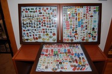 Huge lof of 400-ish Dutch vintage 1960s Stick Pin Badge Pins, cars Beatles etc. picture