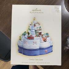 2007 Hallmark Keepsake Candy Cane Lane Magic Ornament picture