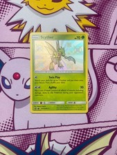 Pokemon TCG - Scyther SV1/SV94 - Hidden Fates - Shiny Vault - Shiny - NM picture