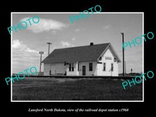 OLD POSTCARD SIZE PHOTO OF LANSFORD NORTH DAKOTA RAILROAD DEPOT STATION c1960 picture