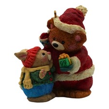 Hallmark Ornament: 1999 Mary's Bear, QX5569 picture