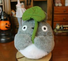 Japan My Neighbor Totoro with Leaf Plush Toy Soft  Ghibli 16cm picture