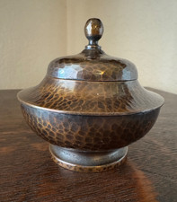 Vintage Original ROYCROFT Arts & Crafts Signed Copper HAND HAMMERED Inkwell Mint picture