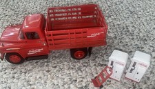 ERTL 1957 Chevy Stake bed Coca Cola Delivery Truck RED 1:25 Scale Mint 2 Machine picture