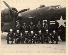 intage Photo 1940s US Navy PB4Y Privateer Crew Press Release 8x10 WWII picture