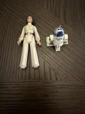  Vintage 1977 Star Wars Princess Leia Action Figure And  Vintage R2D2 Figure picture