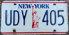 1986 - 2000 New York Vintage License Plate UDY 405 Statue of Liberty picture