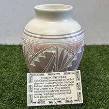 Vintage Hozoni Pottery Native American Indian 6.5” NS 128 picture