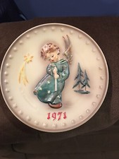 VTG M J Hummel 1971 Hand Painted Porcelain First Edition Annual Collectors Plate picture