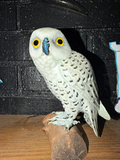 Snow Owl Bird hand carved  picture