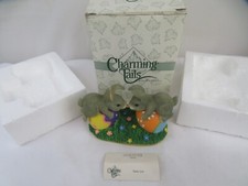 Charming Tails figurine Bunny Love Item 87/424 Collectible Bunny Figurine Animal picture