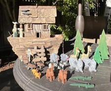 Vintage Primative Barnwood Noahs Ark/ Hand Carved and Painted Figures/Sunday Toy picture