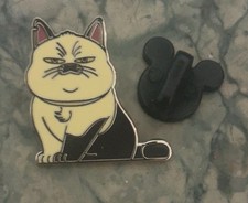 Disney Store DS Pixar Luca Pin Machiavelli Cat Only Limited Edition LE 2600 picture