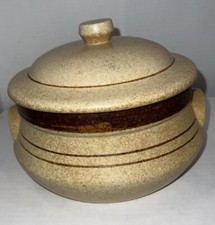 Pottery Craft 2 Quart Covered Casserole Crock w/Lid USA Natural Brown picture