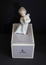 Lladró “Angel With Flute” Figurine-#4540 (Retired)-Porcelain-6.25