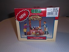 Lemax Christmas Village Collection--Phil's Farm Stand--Released in 2000 picture