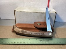 vintage Chicago Cutlery USA P25 The Traveler folding knife W/sheath. Excellent picture