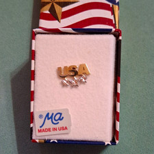 Vintage 90's MK(Michael Anthony)10k USA Tie Pin New In Patriotic Box picture