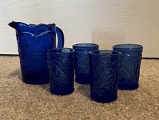VTG COBALT BLUE PRESSED GLASS MINIATURE CHILD'S PEACOCK SET PITCHER & 4 GLASSES picture