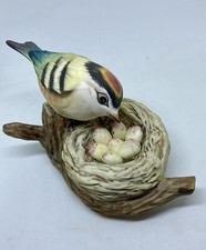 Goldcrest Bird on Nest Bone China Figurine Renaissance England handpainted 5 in picture