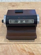 VTG Royal London Made In Japan Perpetual Flip Clock Wind Up Tested Works Great picture