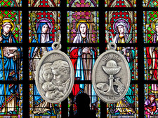 Dove of Peace/Holy Chalice Medal - Symbol of Peace - 30