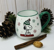 Peanuts 2023 Gibson Holiday Snoopy Christmas Oversized Stoneware Coffee Mug Cup picture