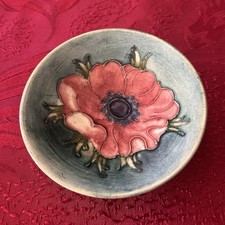 Vintage Moorcroft Pottery Bowl Anemone Blue Green & Pink Signed 3-5/8” Diameter picture