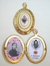 St Gemma relic locket with beautiful roses cabochon on front--Stunningl picture
