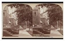 St. Louis Vanderventer Place Standard Postcard picture