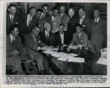 1954 Press Photo Athletics new owners with Connie Mack Sr & sons Earl & Roy picture
