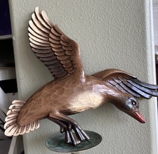 Plastic made to look like wood flying Ducks Mallard Wall Hangings picture