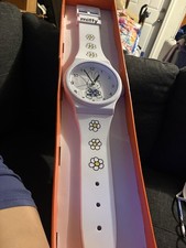 Miffy White Wristwatch w/ Daisy Flower Strap, Miffy Character Dial, Boxed picture