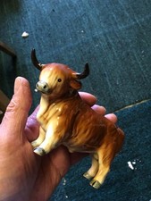 vintage Beswick Highland Cow (Model No. 1740),designed by Arthur Gredington.1970 picture