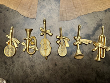 VTG HONG KONG GOLD TONE INSTRUMENT 5