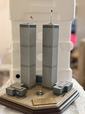 New In Box Twin Towers Commemorative World Trade Center 911  NYC Danbury Mint picture