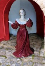COALPORT  LADIES OF FASHION CAROLINE 8 1/8